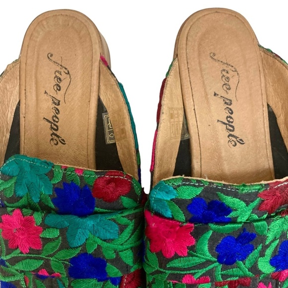 FREE PEOPLE At Ease Embroidered Brocade Slip On Flat Loafer Mules - Picture 10 of 15